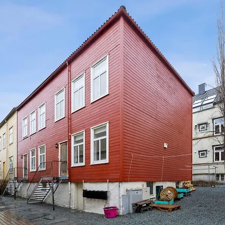 Cozy 2Bdr Apt. 3 Min Walk To Solsiden Trondheim Exteriör bild