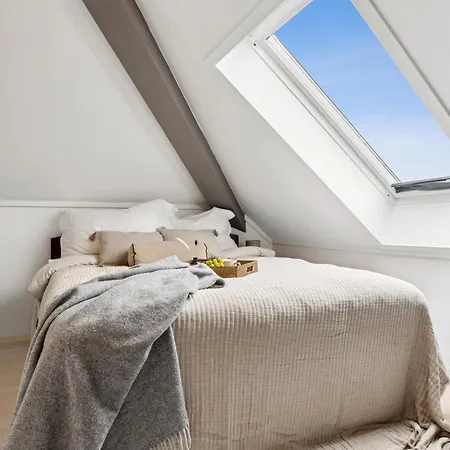 Cozy 2Bdr Apt. 3 Min Walk To Solsiden Trondheim Exteriör bild
