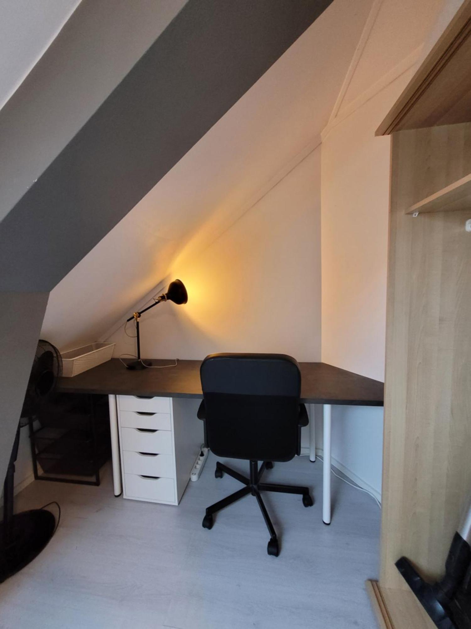 Cozy 2bdr Apt. 3 Min Walk To Solsiden Apartment